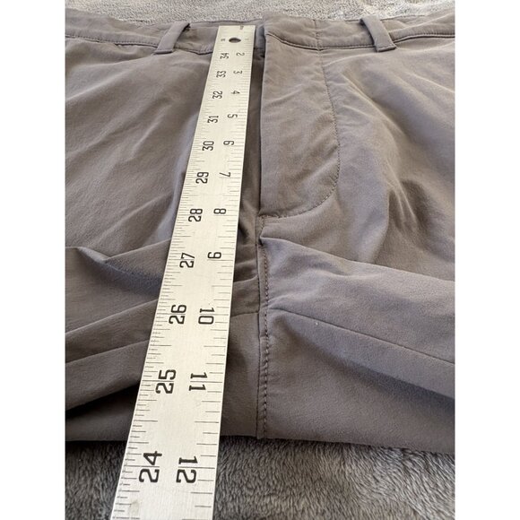 J.Crew Men's 9" Tech Shorts Size 32 Gray Water Resistant Golf Outdoor - Picture 10 of 11